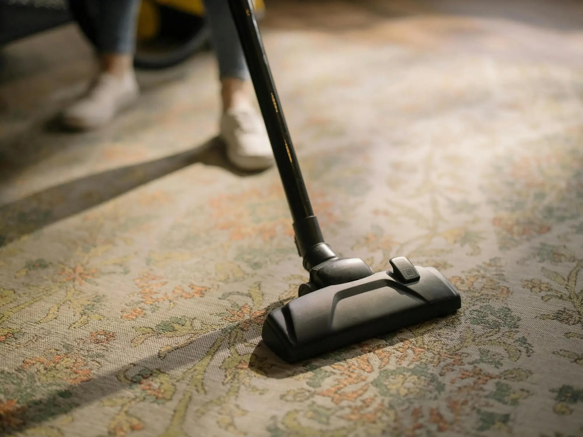 Deep Cleaning Tips for Vacation Rentals: Making Your Home Sparkle in Fort Lauderdale, FL